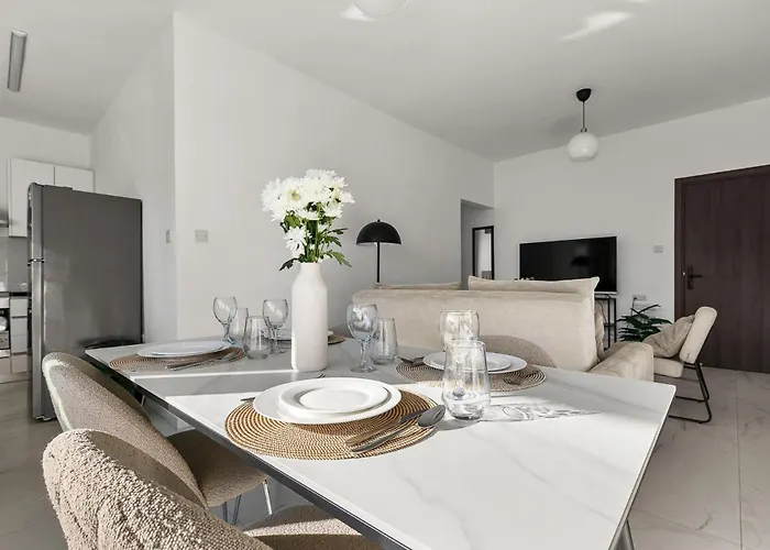 Appartamento Style By Ezoria Limisso