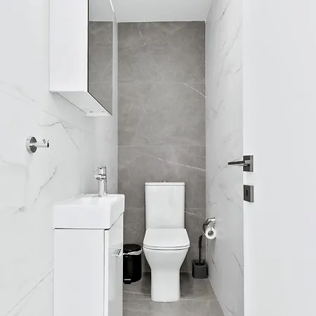 Style By Ezoria * Limassol