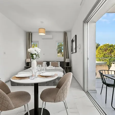 Apartment Style By Ezoria *